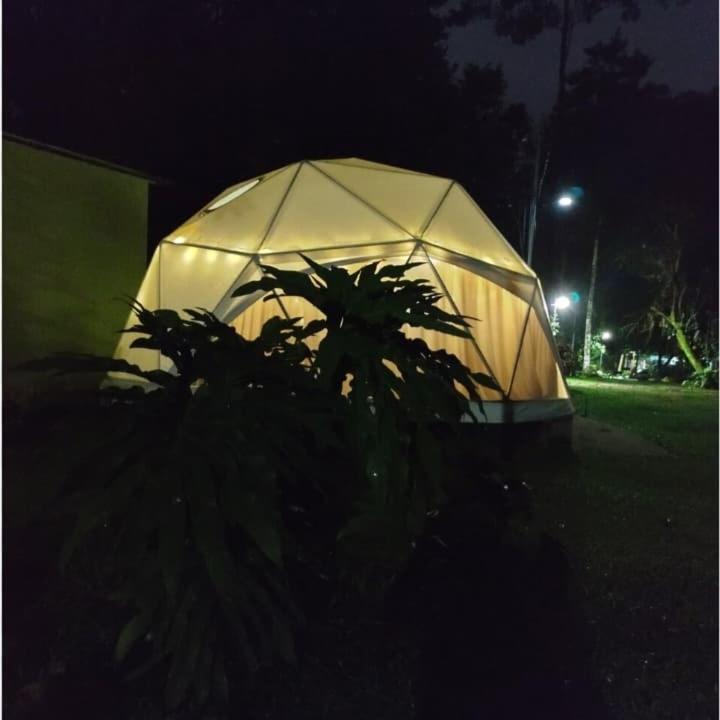 Ferienwohnung Glamping Naioth Guápiles Exterior foto